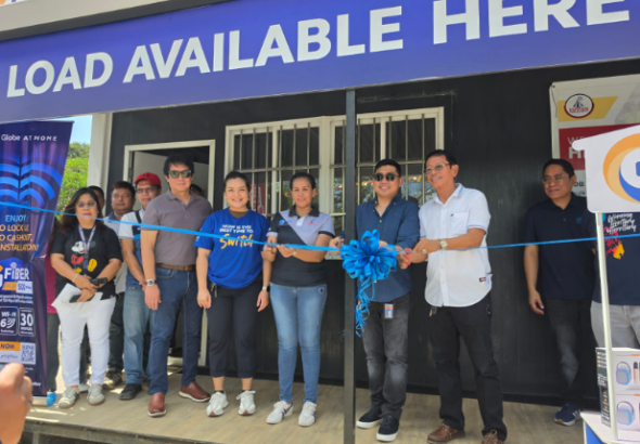 Globe brings broadband services closer to Rizal communities with new Angono hub